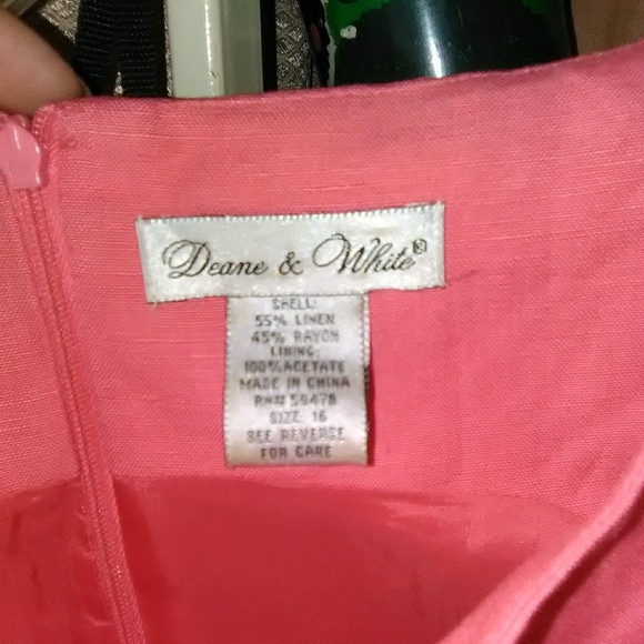 Deane and white linen dress - Picture 3 of 3